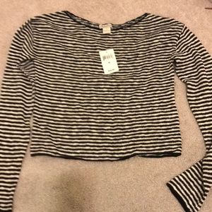 Lucky crop sweater